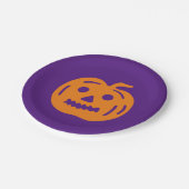 Halloween lila-Orange-Kürbislaterne Pappteller (Schrägansicht)