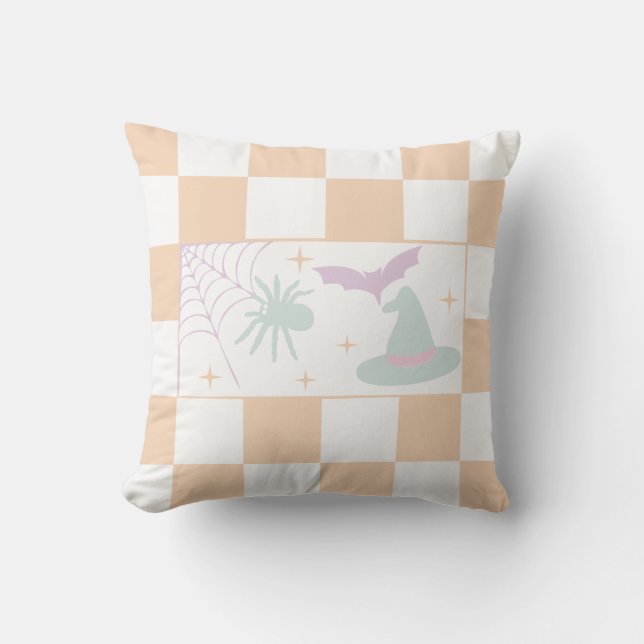 Halloween Lila Spooky Season Checkerboard Kissen (Vorderseite)