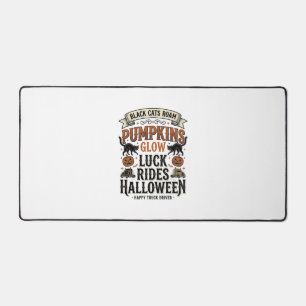 Halloween-LKW-Fahrer-Shirt mit schwarzen Katzen un Schreibtischunterlage