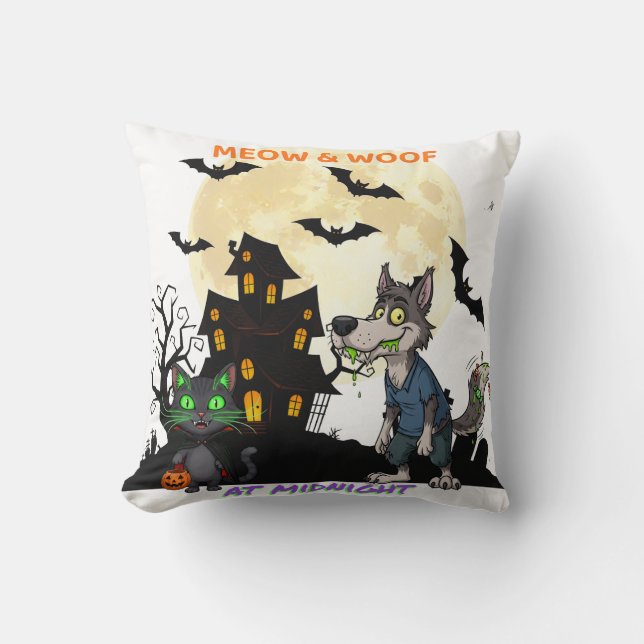 Halloween "Meow & Woof at Midnight" Cat & Werewolf Kissen (Vorderseite)