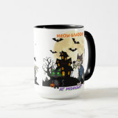 Halloween "Meow & Woof at Midnight" Cat & Werewolf Tasse (VorderseiteRechts)