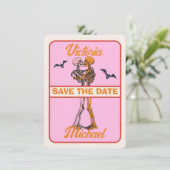 Halloween Mod Retro Save the Date Foto Einladung (Stehend Vorderseite)