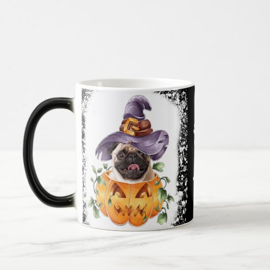 Halloween-Mops in Jackolantern Verwandlungstasse (Links)