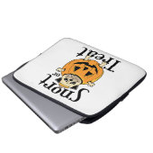 Halloween-Mops Laptopschutzhülle (Vorne Knopf)