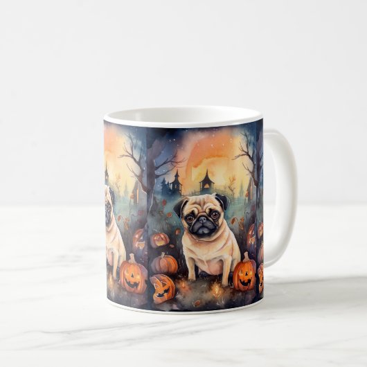 Halloween-Mops mit Pumpkins Beängstigend Kaffeetasse (VorderseiteRechts)