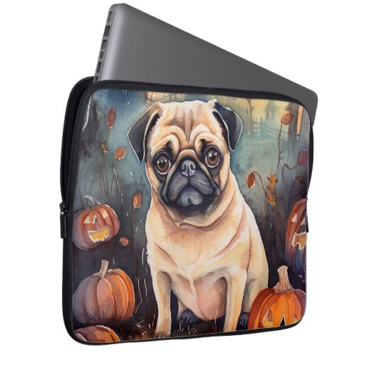 Halloween-Mops mit Pumpkins Beängstigend Laptopschutzhülle (Vorne Rechts)
