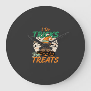 Halloween-Mops-Tricks für Treats Hexe Große Wanduhr