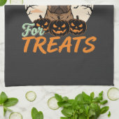 Halloween-Mopstricks für Leckerlis Hexe Geschirrtuch (Gefaltet)
