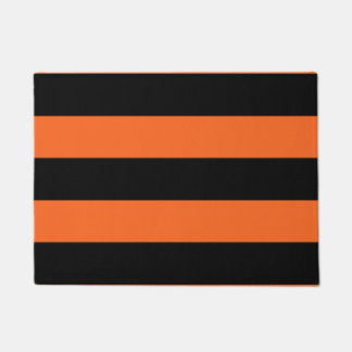 Halloween-Muster aus Orange und Schwarz Streifen Fußmatte