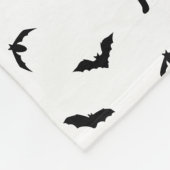 Halloween-Muster für schwarze und weiße Katzen und Fleecedecke (Ecke)