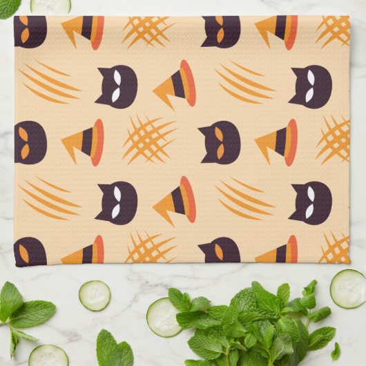 Halloween Muster mit Katzen und Beige Muster Geschirrtuch (Gefaltet)