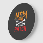 Halloween-Mutter des Patch-Kürbis-Hexe Große Wanduhr (Winkel)