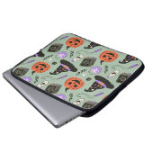 Halloween nahtloses Muster mit Hexenhut, Kürbis Laptopschutzhülle (Vorne Knopf)