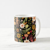 Halloween nahtloses Muster mit Knochen und Blumen Kaffeetasse (VorderseiteRechts)