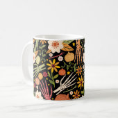 Halloween nahtloses Muster mit Knochen und Blumen Kaffeetasse (Vorderseite Links)
