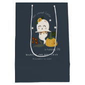 Halloween Navy Ghost Little Boo Jedes Alter Geburt Mittlere Geschenktüte (Rückseite)