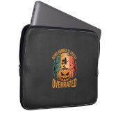 Halloween Normal zu sein ist weit unterschätzt Hex Laptopschutzhülle (Vorne Rechts)