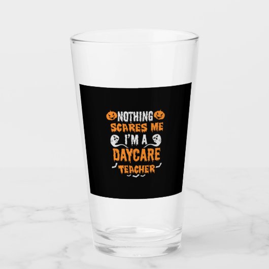 Halloween Nothing Scares Me Birthday Glas (Vorderseite)