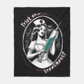 Halloween Nurse Fleecedecke (Vorderseite)