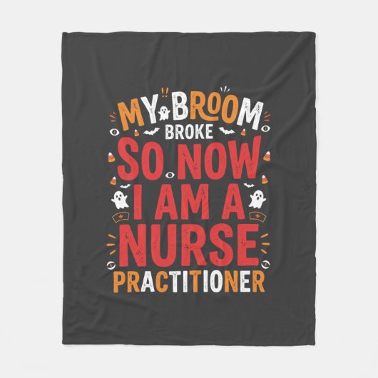 Halloween Nurse Practitioner Besen Kaputt Design Fleecedecke (Vorderseite)