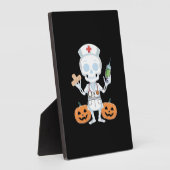 Halloween Nurse Skeleton Essential T-Shirt Fotoplatte (Seite)