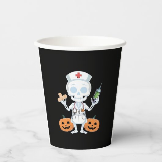 Halloween Nurse Skeleton Essential T - Shirt Pappbecher (Vorderseite)