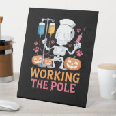 Halloween Nurse Skeleton Funny Joke Essential T-Sh Sockelschild (In Situ)