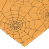 Halloween Orange Black Spiders Webkobwebseiten Tischdecke (Schrägansicht)