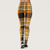 Halloween Orange, Gelb, Weiß und Schwarz Kariert Leggings (Rückseite)