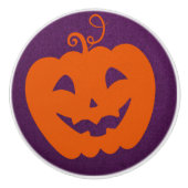 Halloween Orange Pumpkin im Lila Hintergrund Keramikknauf (Vorderseite)
