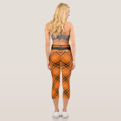Halloween Orange Tartan Capri Leggings (Rückseite)