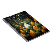 Halloween Orange und Weiß Geist im Wald Notizblock (Rechte Seite)