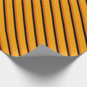 Halloween | Orangefarbene und schwarze Streifen Geschenkpapier (Ecke)