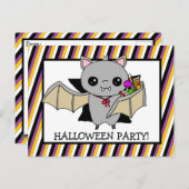 Halloween-Party Einladung mit Bat Holding Candy Postkarte (Vorne/Hinten)