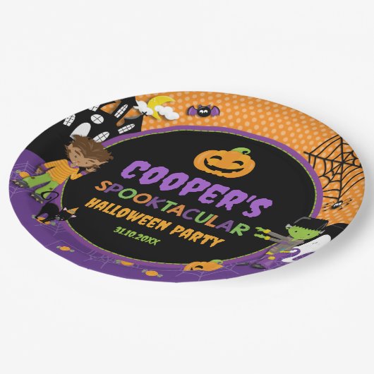 Halloween-Party Frankenstein Warewolf Pappteller (Schrägansicht)