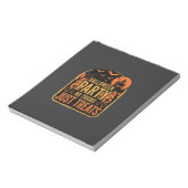 Halloween-Party Keine Tricks Nur Leckerlis Design_ Notizblock (Rotiert)