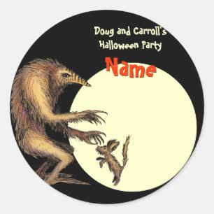 Halloween-Party Name Tag - Kreatur vs. Doggie Runder Aufkleber