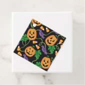 HALLOWEEN PATTERN GESCHENKANHÄNGER (Beispiel)