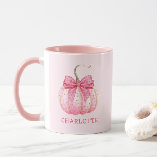 Halloween Pink Pumpkin Coquette Bow Personalisiert Tasse (Mit Donut)