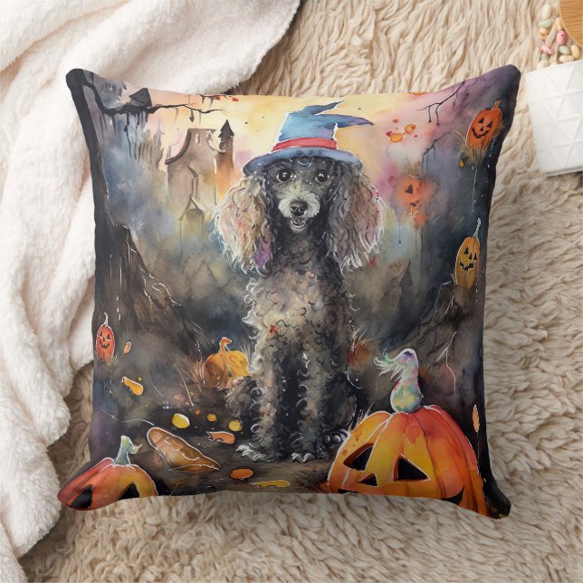 Halloween Poodle mit Pumpkins Beängstigend Kissen (Decke)