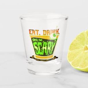 Halloween Puat trinken und beängstigend sein Schnapsglas