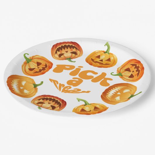 Halloween Pumpin Patch Pappteller (Schrägansicht)