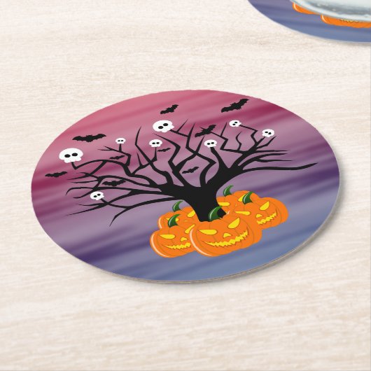 Halloween Pumpkin Jack o’ Lantern Totenbaum Runder Pappuntersetzer (Angewinkelt)