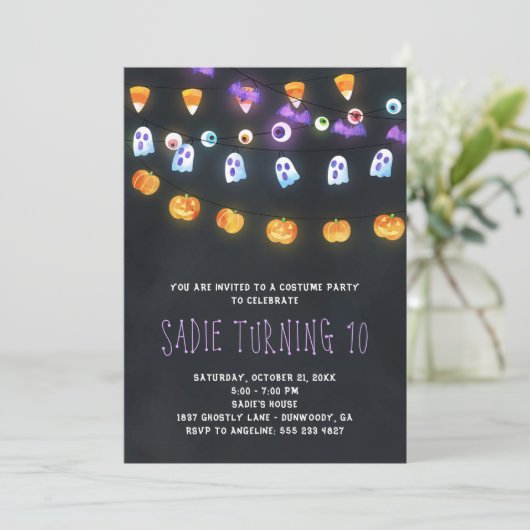 Halloween Pumpkin Lights Party Einladung (Stehend Vorderseite)
