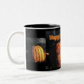 Halloween Pumpkin-Patch Zweifarbige Tasse (Links)