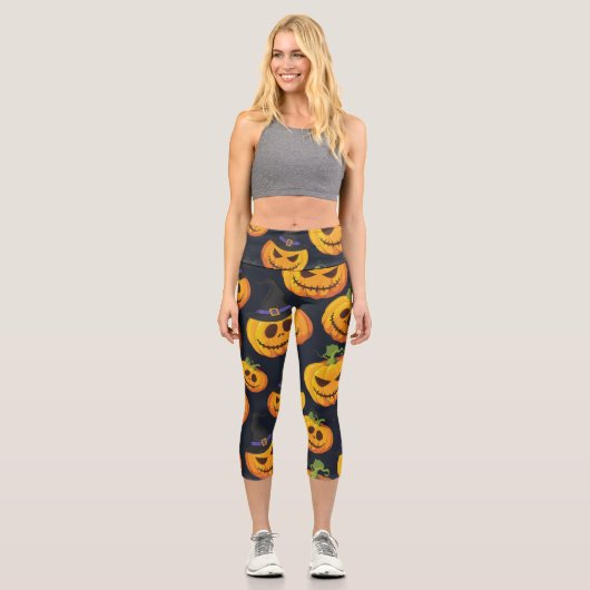 Halloween Pumpkin: Vintages Hexenmuster Capri Leggings (Vorderseite)