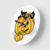 Halloween Pumpkin with Black Cat Runde Wanduhr (Winkel)
