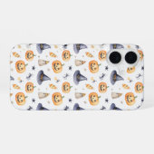 Halloween Pumpkins and Witch Hats Pattern iPhone 16 Hülle (Rückseite (Horizontal))