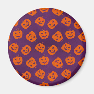 Halloween Pumpkins im Lila Hintergrundemuster Magnet