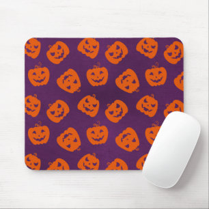 Halloween Pumpkins im Lila Hintergrundemuster Mousepad